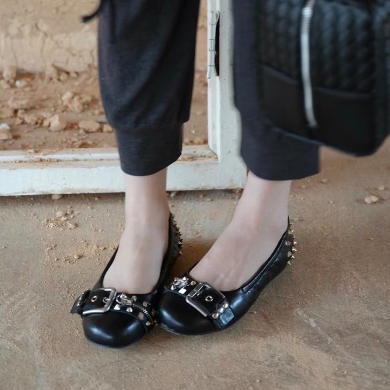 Bolt Round-head Single Shoe Wo - Heels ulasan dan harga