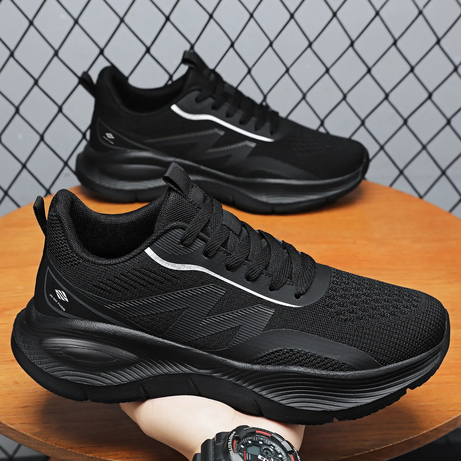 Men Mesh Running Sneakers Ligh - Shock Absorbing Gym Trainers ulasan dan harga
